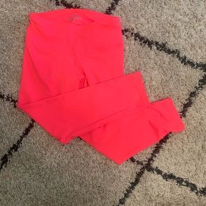 Size S Hot Pink 90 Degree Leggings